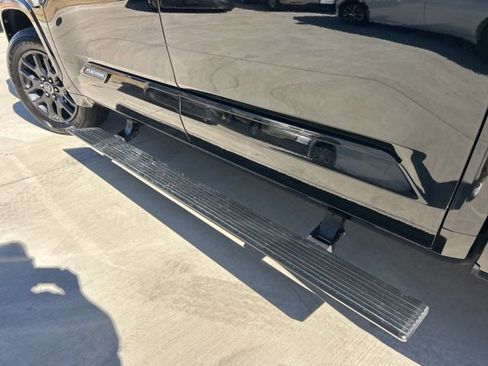 Used 2023 Toyota Tundra Platinum image 14