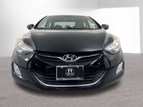 Used 2013 Hyundai Elantra GLS w/ Preferred Pkg FWD image 24
