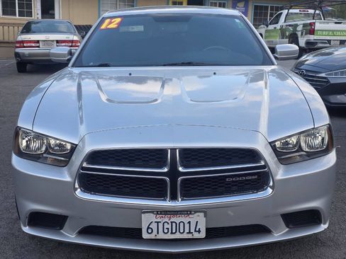 Used 2012 Dodge Charger SE w/ Connectivity Group RWD image 2