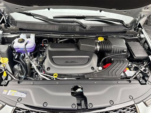 New 2026 Chrysler Pacifica Select image 34