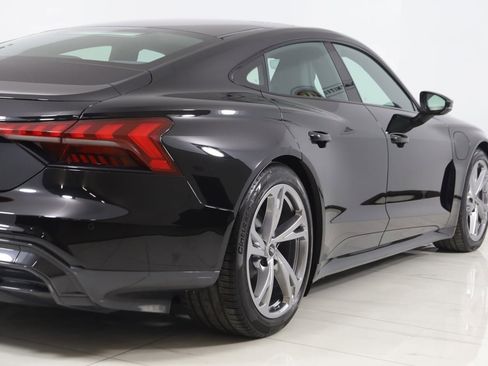 Used 2023 Audi e-tron GT Premium Plus image 54