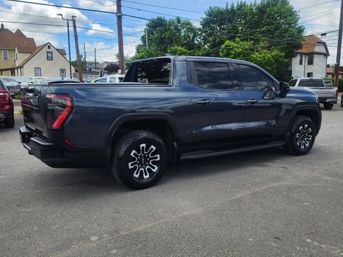 Used 2026 GMC Sierra EV Elevation AWD/4WD image 6