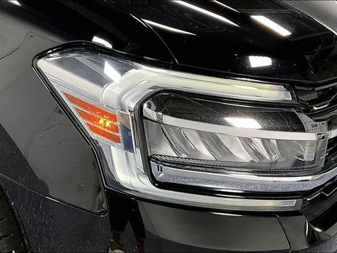 Used 2024 Ford Expedition Max Limited AWD/4WD image 30
