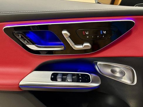 New 2026 Mercedes-Benz GLC 300 image 18