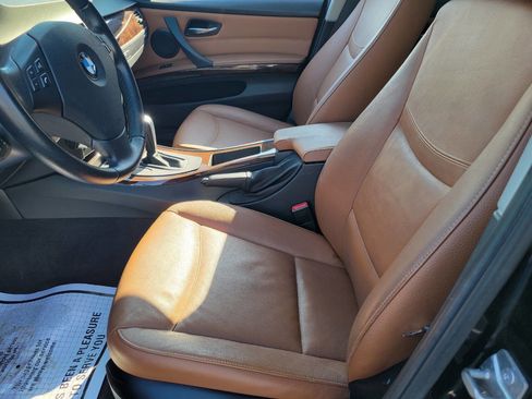 Used 2011 BMW 328i xDrive Sedan image 13