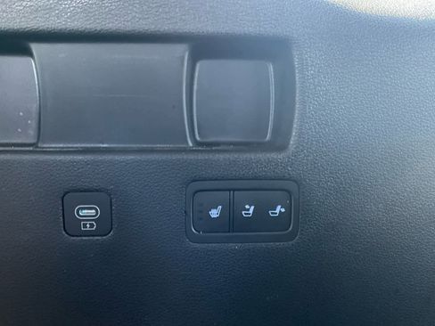 Used 2024 Hyundai Palisade Limited image 30