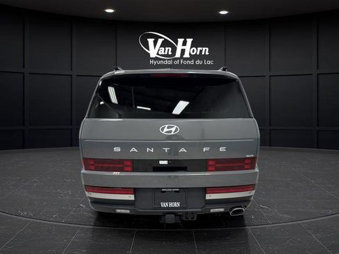 Used 2025 Hyundai Santa Fe Limited image 4