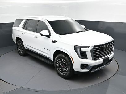 Used 2025 GMC Yukon Elevation w/ LPO, Elevation Black Package