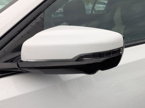 Certified 2025 Cadillac CT5 V image 29