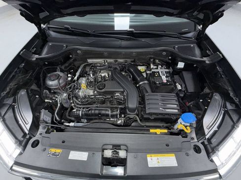 Used 2023 Volkswagen Taos SEL AWD/4WD image 10