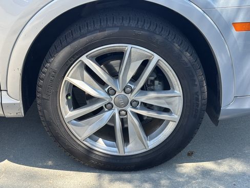 Used 2018 Audi Q3 2.0T Premium Plus FWD image 12