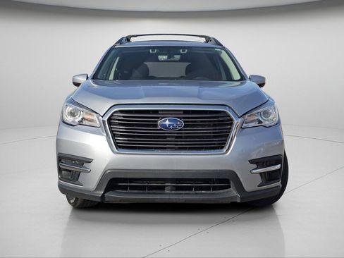 Used 2021 Subaru Ascent Premium w/ Convenience Package image 3