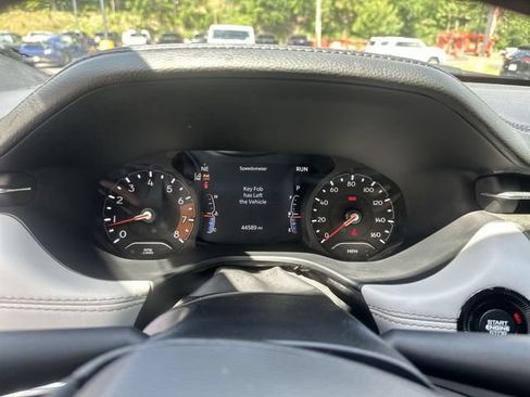 Used 2023 Jeep Compass Limited AWD/4WD image 12