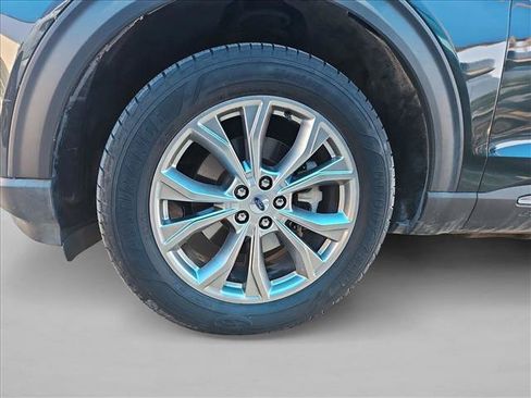 Used 2022 Ford Explorer Limited w/ Equipment Group 301A AWD/4WD image 25