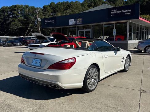 Used 2013 Mercedes-Benz SL 550 image 5