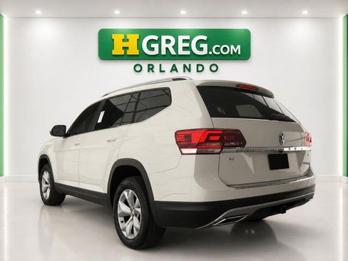 Used 2019 Volkswagen Atlas SE w/ Towing Package FWD image 2