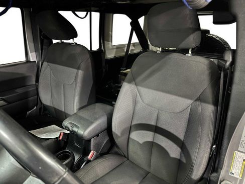 Used 2017 Jeep Wrangler Unlimited Sport w/ Quick Order Package 24S image 17