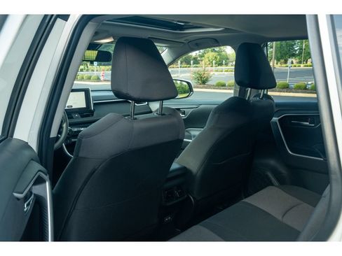 Used 2025 Toyota RAV4 XLE w/ Convenience Package AWD/4WD image 13