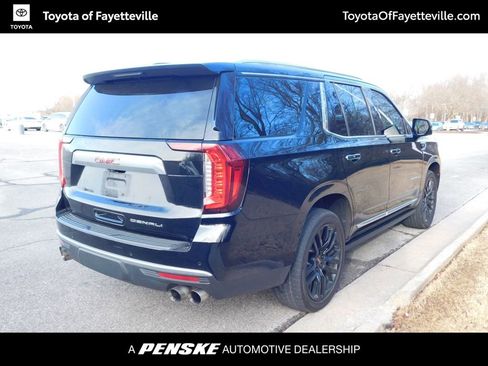 Used 2021 GMC Yukon Denali w/ Denali Ultimate Package image 11