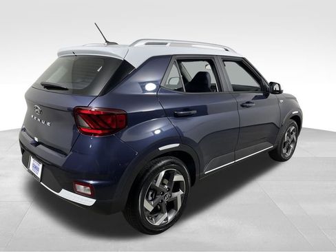 New 2026 Hyundai Venue SEL image 5