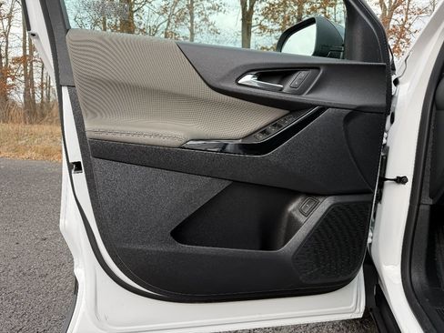 New 2026 Chevrolet Equinox LT image 22