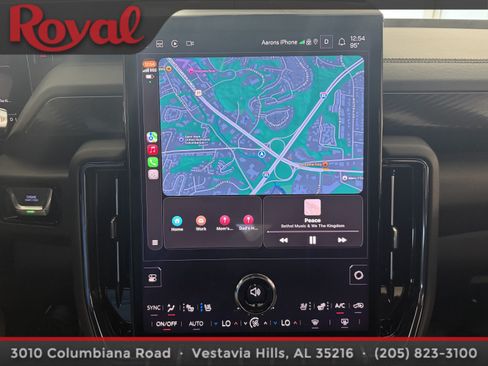 Used 2026 GMC Yukon AT4 w/ AT4 Premium Package AWD/4WD image 19