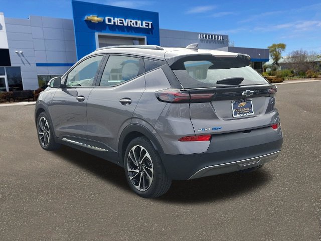 Used 2023 Chevrolet Bolt EUV Premier FWD image 22