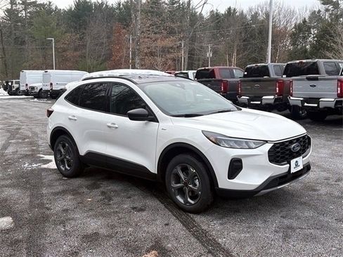 New 2026 Ford Escape ST-Line w/ Cold Weather Package image 7