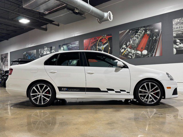 Used 2010 Volkswagen Jetta TDI Cup FWD image 8