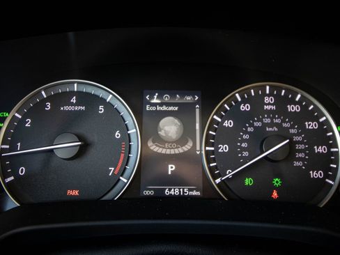 Used 2019 Lexus RX 350 AWD w/ Navigation Package image 39
