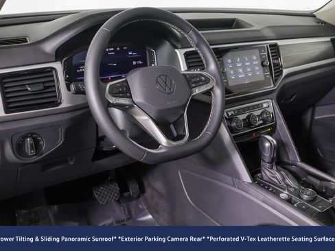 Used 2023 Volkswagen Atlas SE w/ Panoramic Sunroof Package AWD/4WD image 5