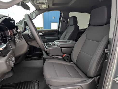 New 2026 Chevrolet Silverado 1500 LT AWD/4WD image 2