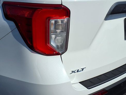 Used 2023 Ford Explorer XLT w/ Equipment Group 202A image 28
