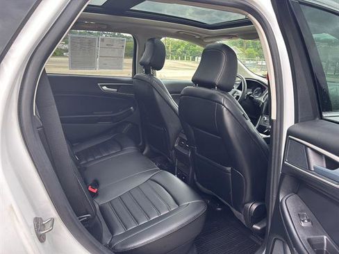 Certified 2024 Ford Edge SEL w/ Convenience Package AWD/4WD image 18