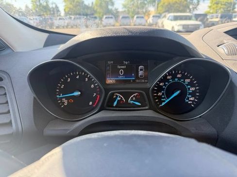 Used 2016 Ford Escape SE AWD/4WD image 16