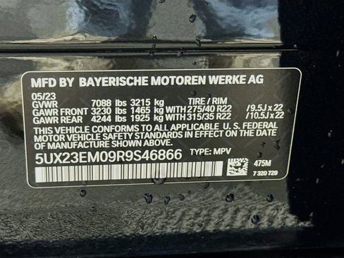 Used 2024 BMW X7 xDrive40i w/ Executive Package image 34