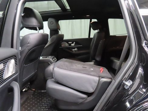 Used 2025 Mercedes-Benz GLS 450 4MATIC image 53