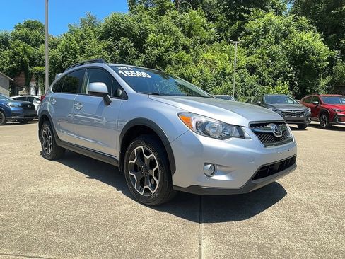 Used 2014 Subaru Crosstrek 2.0i Limited AWD/4WD image 1