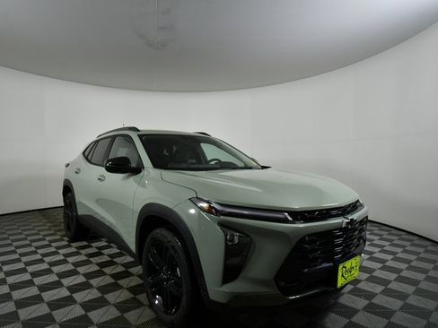 New 2026 Chevrolet Trax ACTIV w/ Driver Confidence Package image 8