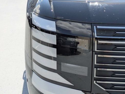 Used 2026 Hyundai Palisade Calligraphy FWD image 9