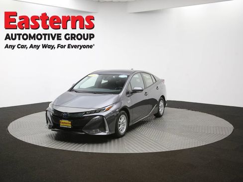Used 2021 Toyota Prius Prime LE FWD image 53
