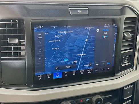 New 2026 Ford F250 XLT w/ XLT Premium Package image 17