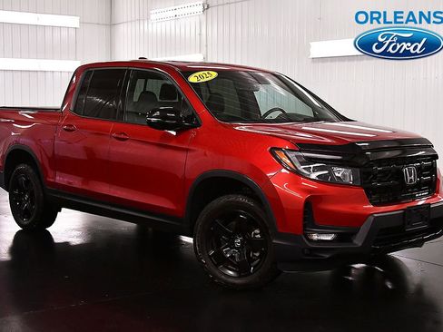 Used 2025 Honda Ridgeline Black Edition image 1