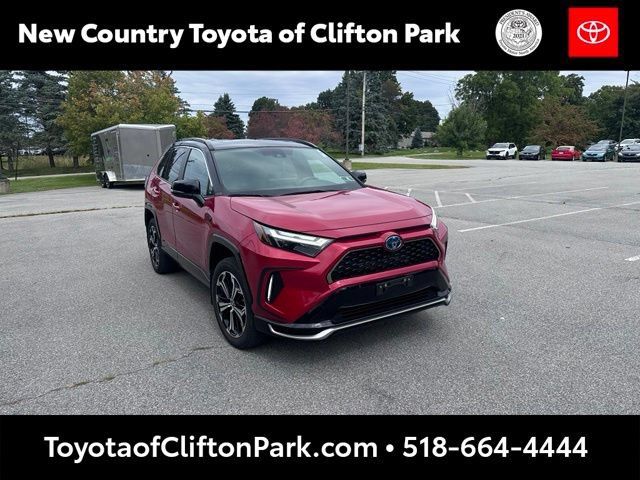 Used 2023 Toyota RAV4 XSE w/ Weather Package AWD/4WD image 1