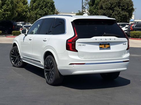 New 2026 Volvo XC90 B6 Plus AWD/4WD image 5