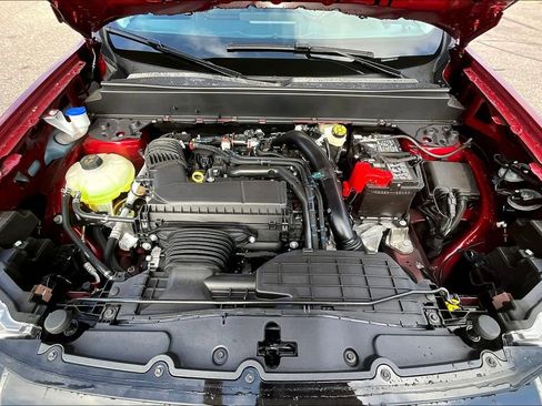 New 2025 Ford Maverick Lariat w/ Black Appearance Package image 37