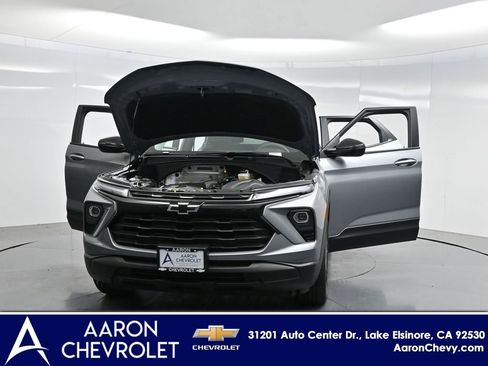 New 2026 Chevrolet TrailBlazer LT w/ Midnight Edition FWD image 44