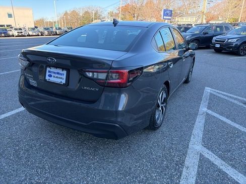 Used 2024 Subaru Legacy Premium image 8