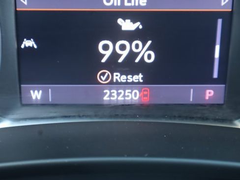 Certified 2022 GMC Terrain SLT w/ Infotainment Package II image 22