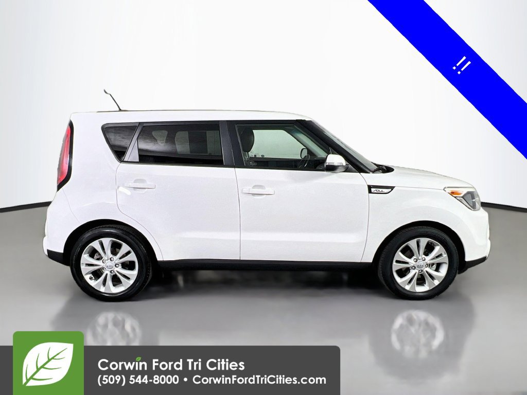 Used 2016 Kia Soul ! FWD image 17
